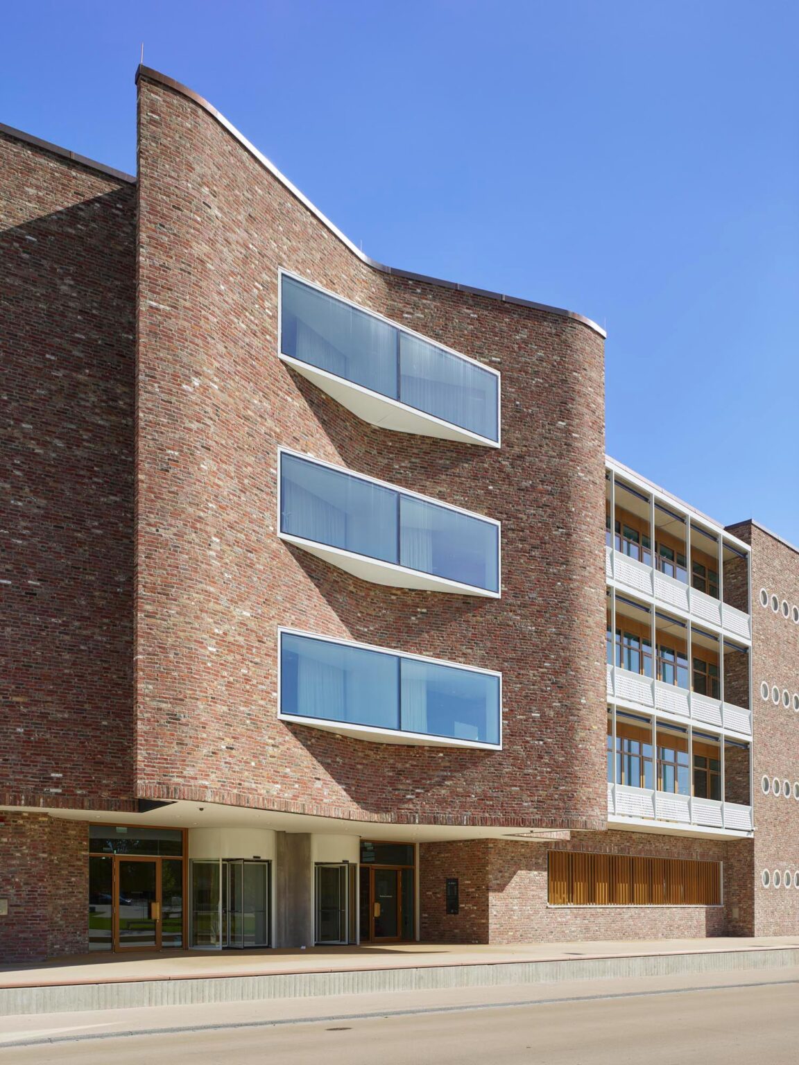 dm-drogerie markt Unternehmens­zentrale in Karlsruhe