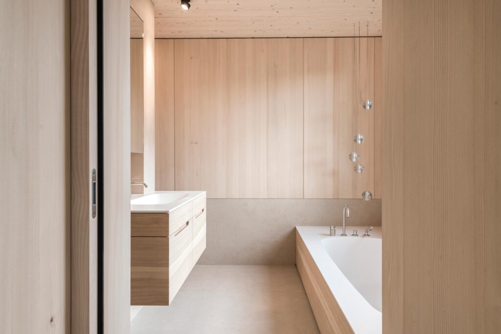 TISCHLEREI-SOMMER_projekt-eifel_Bad-OG-5